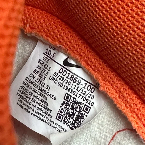 Orange Nike Dunks Hightop - Picture 2 of 7